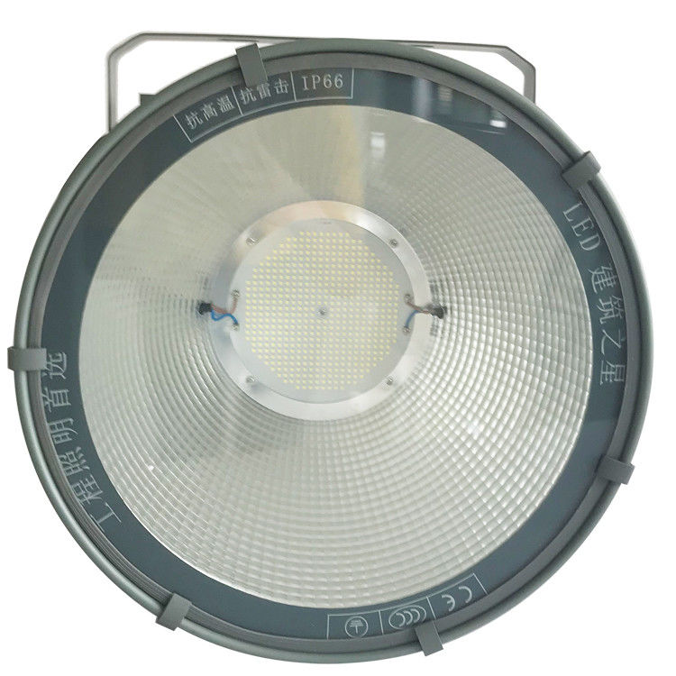 Risparmio energetico Infiammazione all'aperto a LED 400w 600w 800w Torre di gru di luce Ip65 proiettori